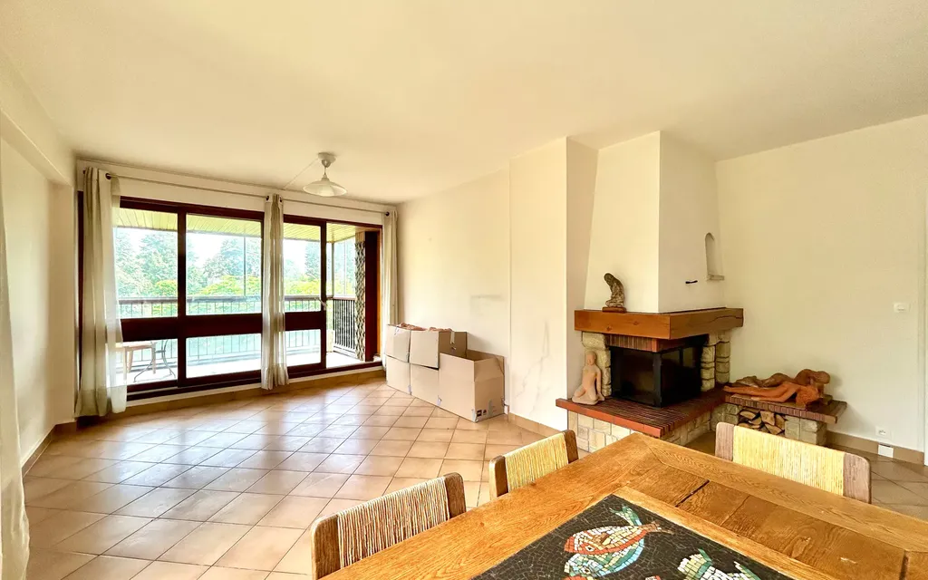 Achat appartement à vendre 3 pièces 74 m² - Le Chesnay