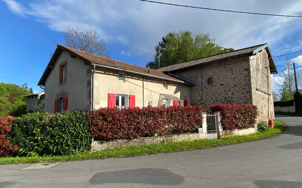 Achat maison à vendre 3 chambres 118 m² - Chaptelat