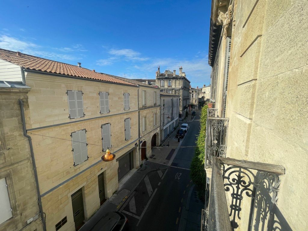 Achat appartement à vendre 3 pièces 64 m² - Bordeaux