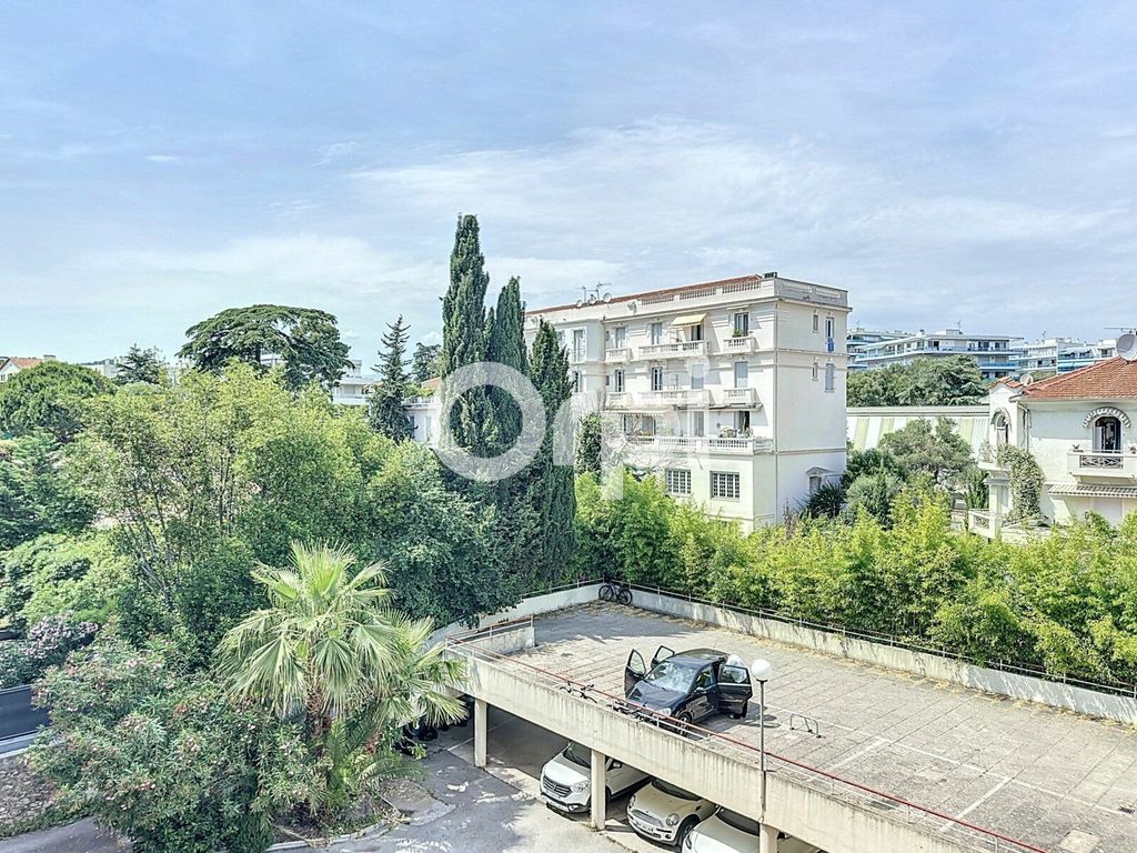 Achat appartement 2 pièce(s) Antibes