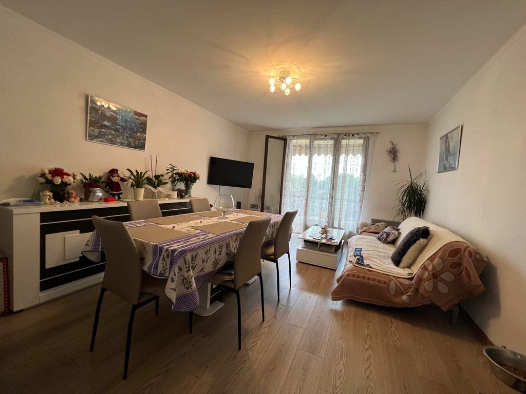 Achat appartement à vendre 3 pièces 65 m² - Avignon