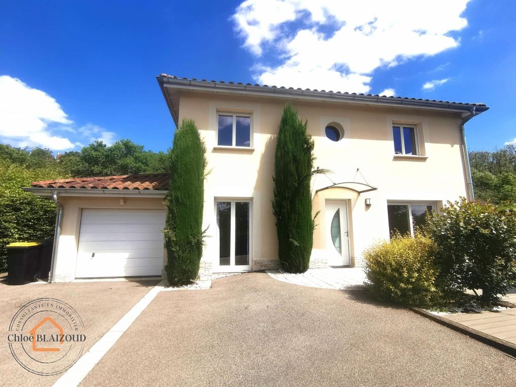 Achat maison à vendre 4 chambres 125 m² - Saint-Martin-du-Mont