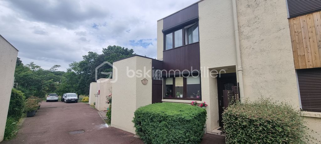 Achat maison à vendre 2 chambres 80 m² - Épinay-sous-Sénart