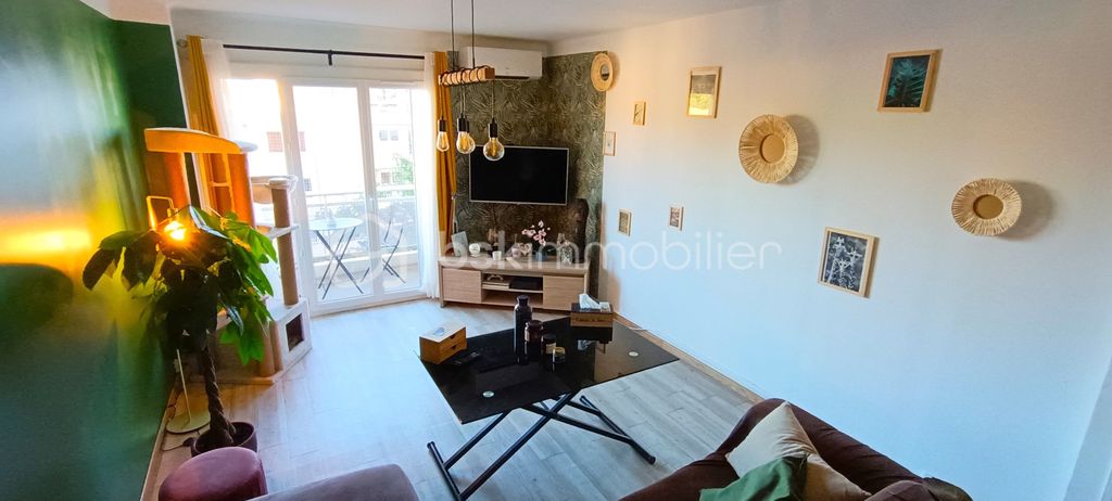 Achat appartement à vendre 3 pièces 57 m² - Toulon