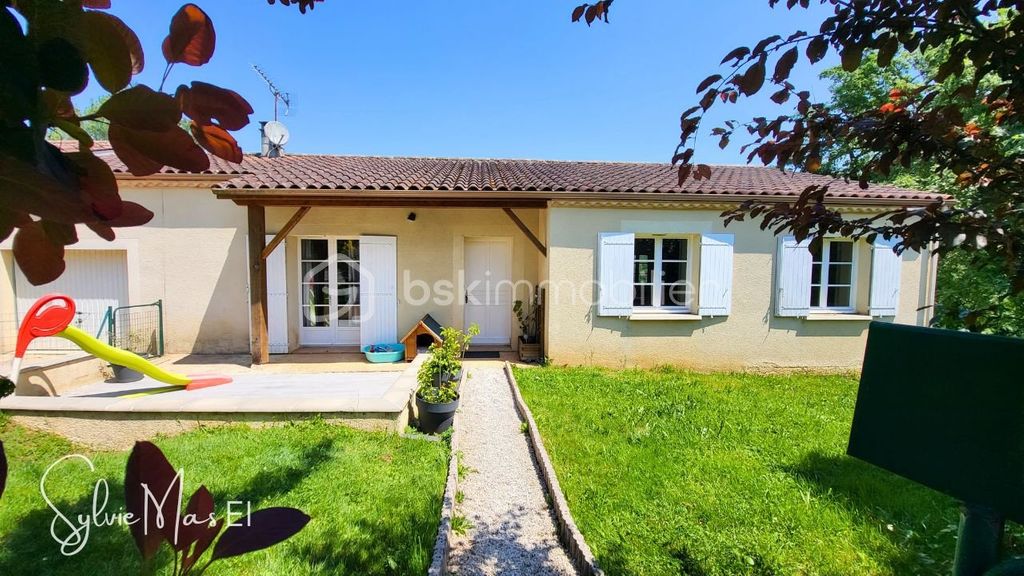 Achat maison à vendre 3 chambres 120 m² - Lacapelle-Biron