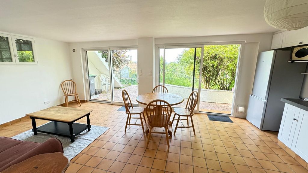 Achat maison à vendre 2 chambres 56 m² - Mézy-sur-Seine