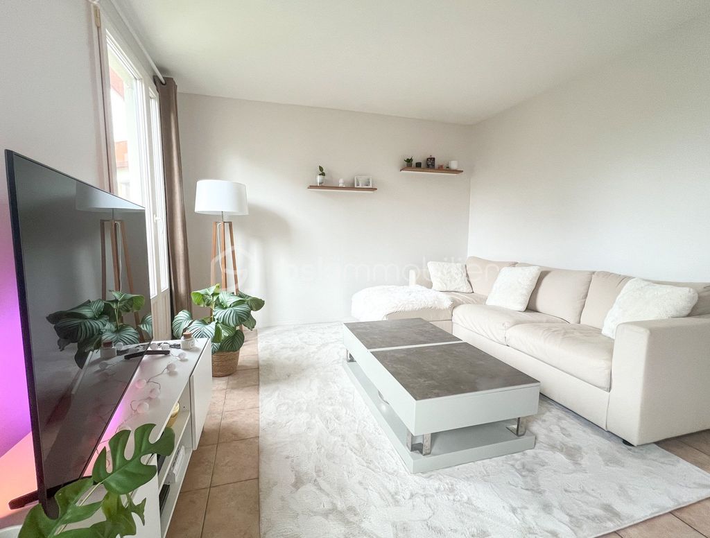 Achat appartement à vendre 3 pièces 63 m² - Brie-Comte-Robert