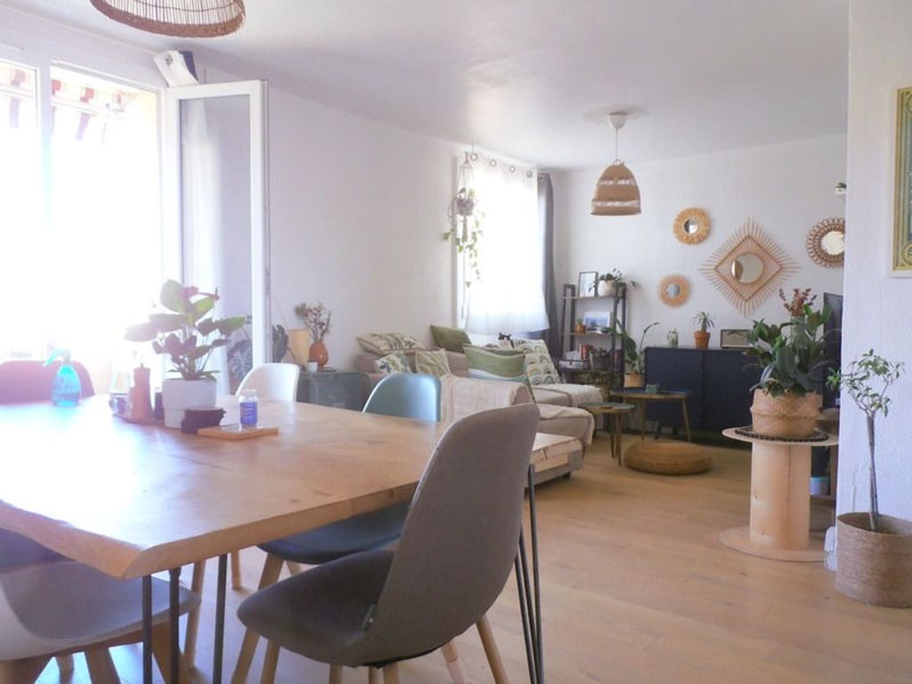 Achat appartement à vendre 3 pièces 68 m² - Marseille 10ème arrondissement