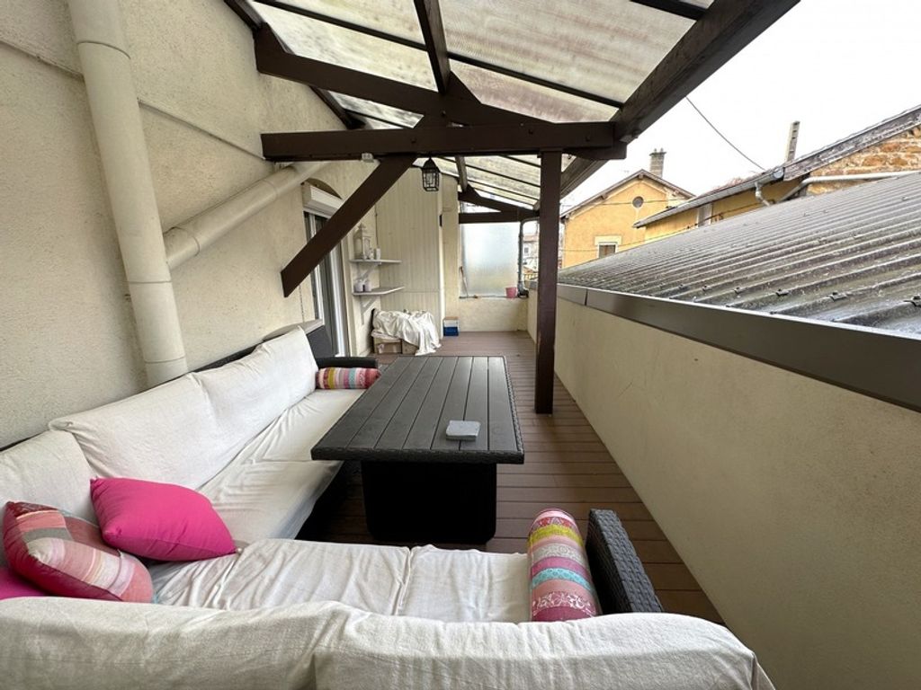 Achat appartement à vendre 4 pièces 113 m² - Villefranche-sur-Saône