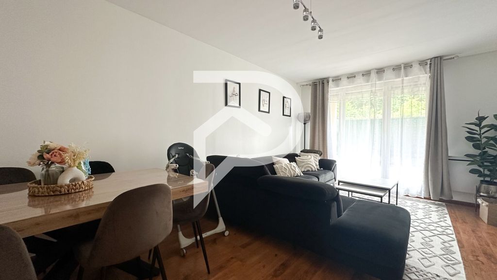 Achat appartement à vendre 3 pièces 66 m² - Villepinte