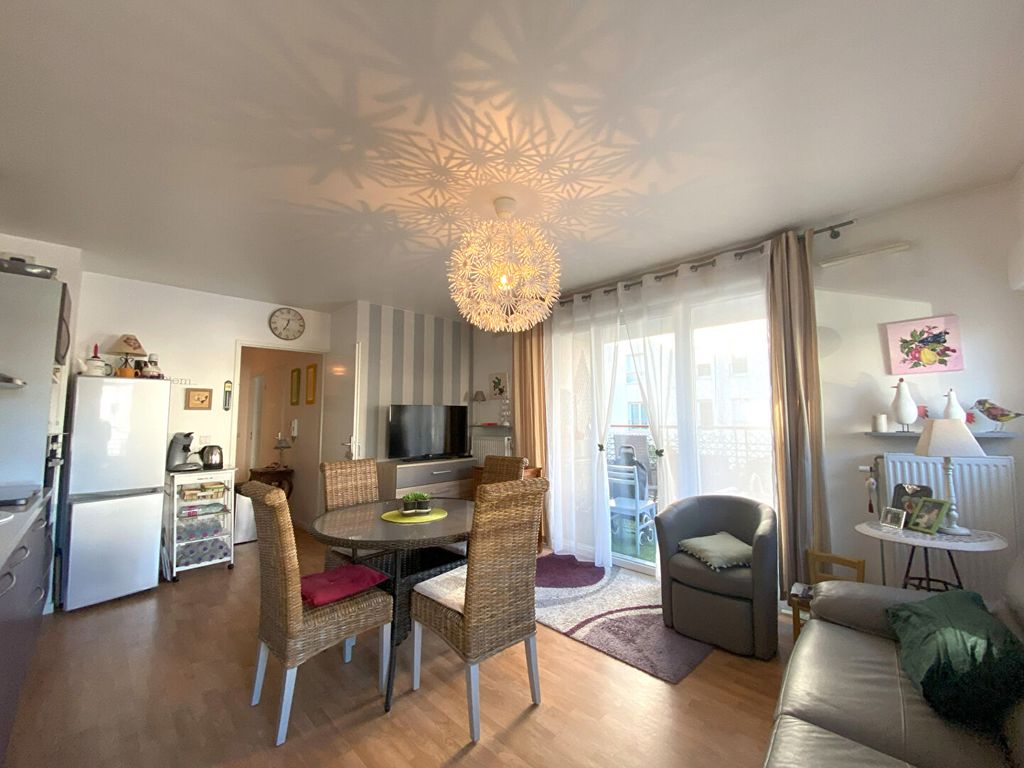 Achat appartement à vendre 3 pièces 56 m² - Mantes-la-Jolie