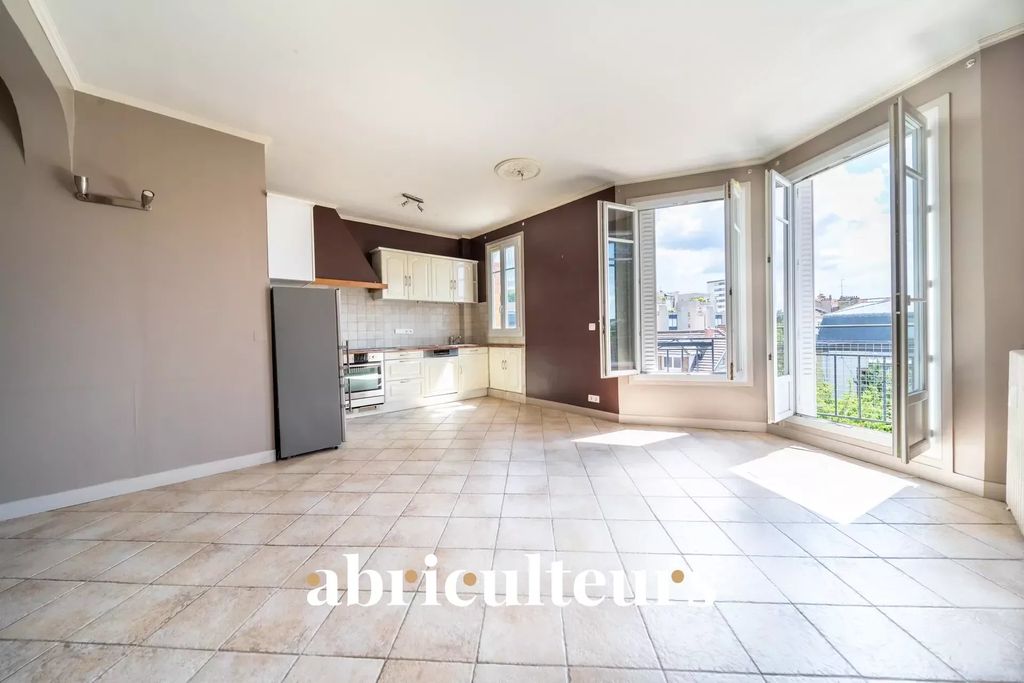 Achat appartement à vendre 3 pièces 73 m² - Rueil-Malmaison