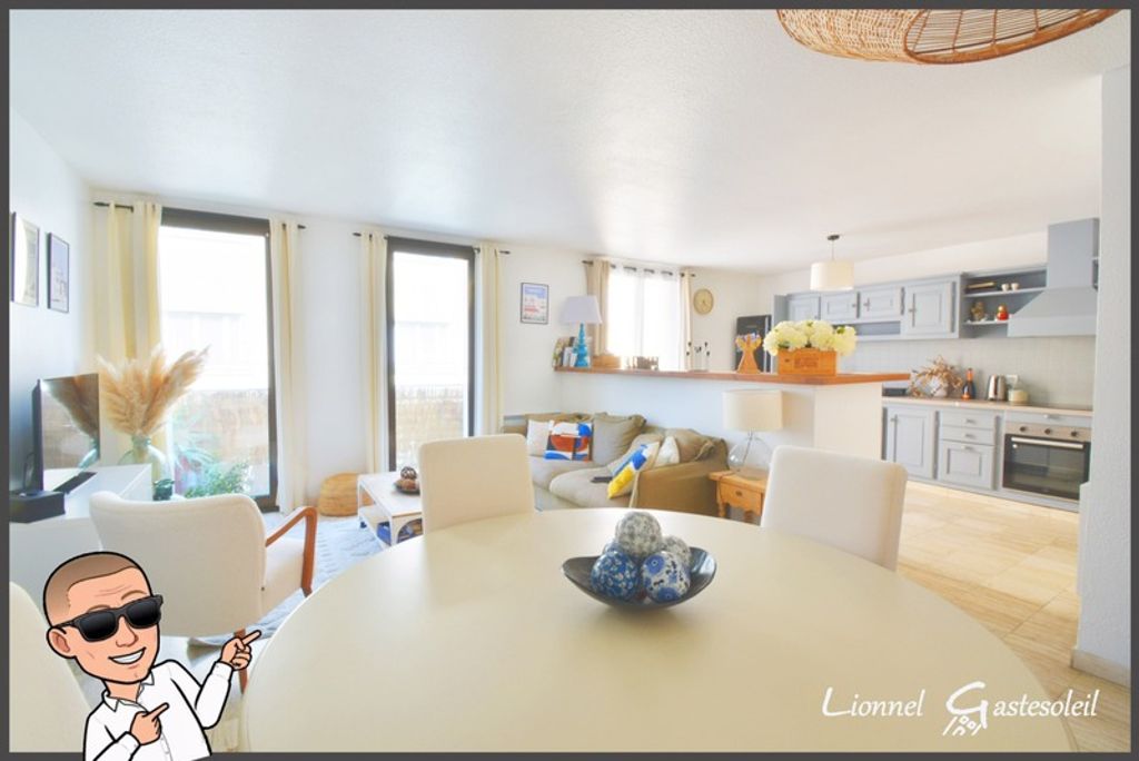 Achat appartement à vendre 4 pièces 94 m² - Sainte-Foy-la-Grande