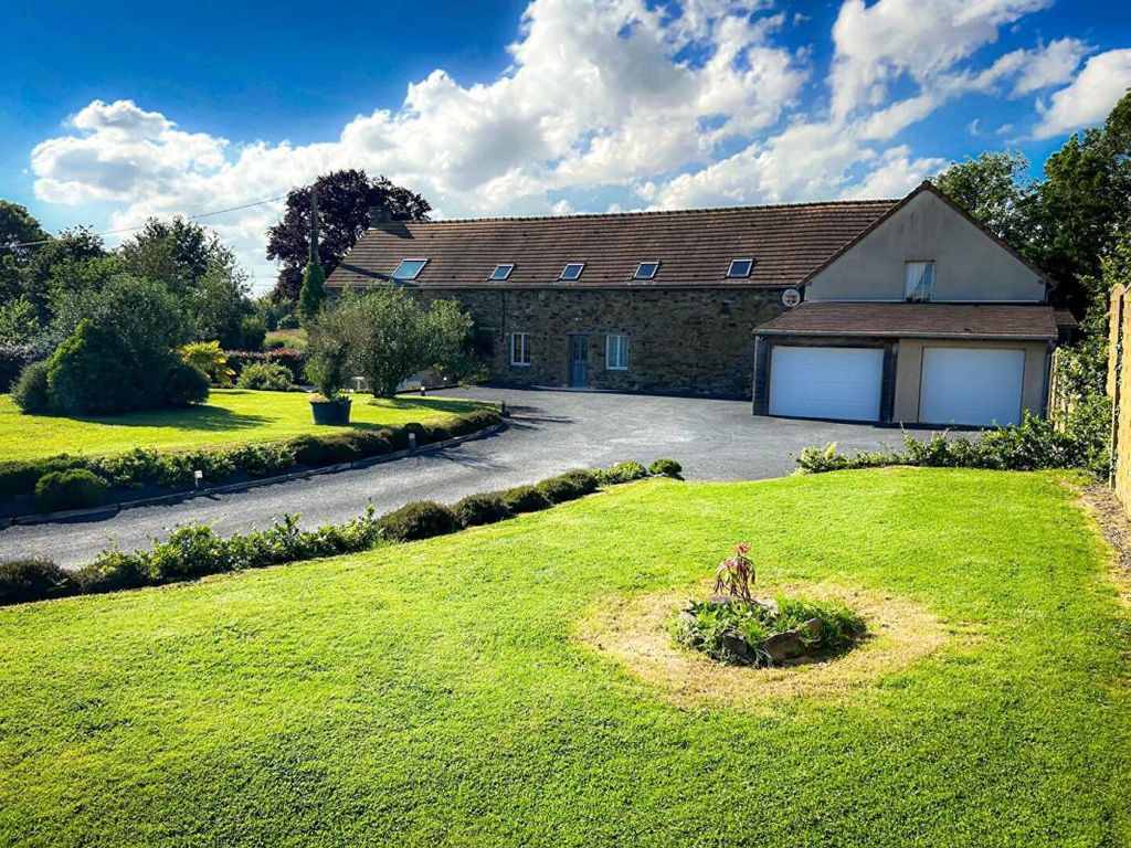 Achat maison à vendre 6 chambres 215 m² - Vire Normandie