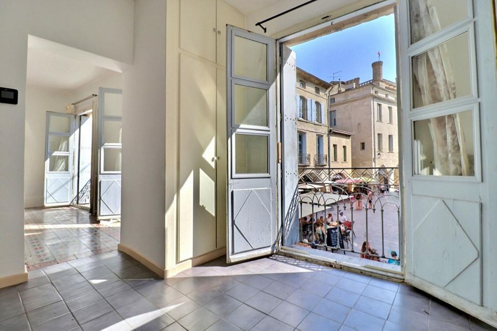 Achat appartement à vendre 3 pièces 70 m² - Uzès