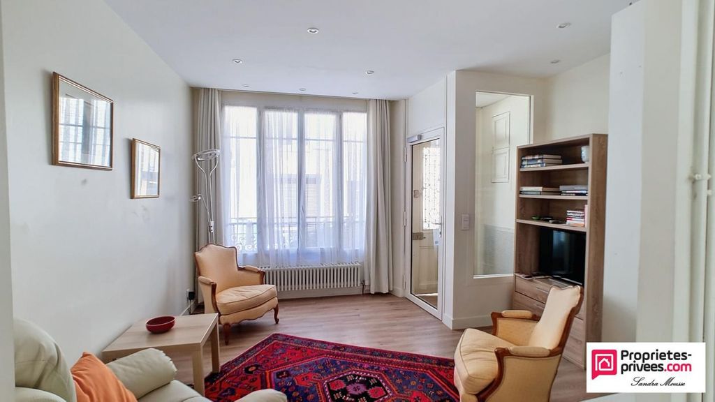 Achat maison à vendre 2 chambres 84 m² - Pont-Sainte-Maxence