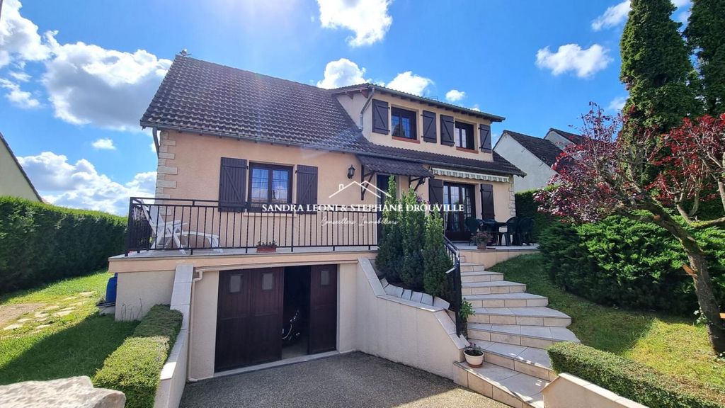 Achat maison à vendre 4 chambres 137 m² - Maintenon