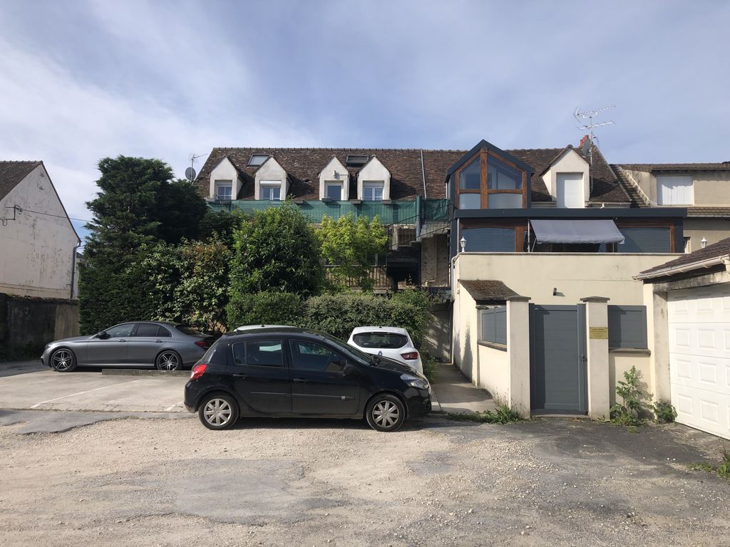 Achat appartement à vendre 3 pièces 65 m² - Saint-Fargeau-Ponthierry