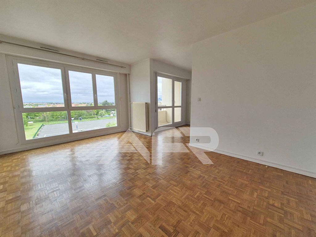 Achat appartement à vendre 4 pièces 82 m² - Chatou