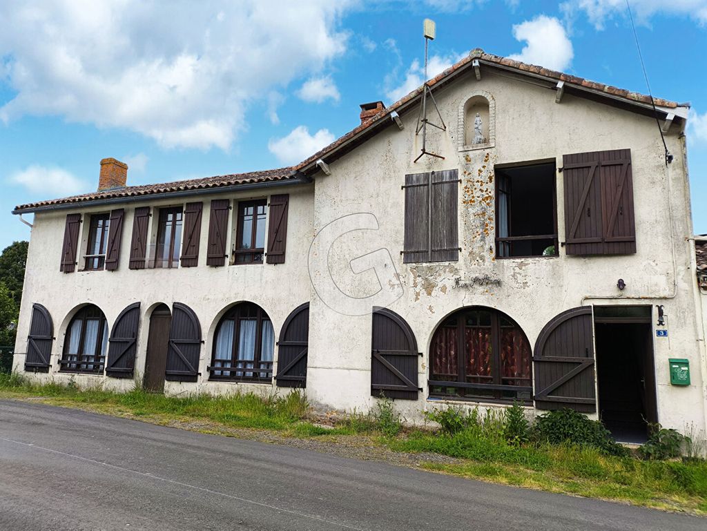 Achat maison à vendre 5 chambres 140 m² - Saint-Vincent-sur-Graon