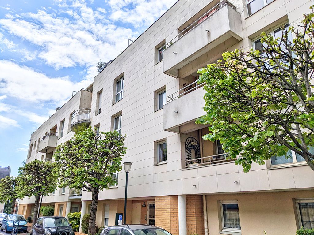 Achat appartement à vendre 3 pièces 70 m² - La Garenne-Colombes