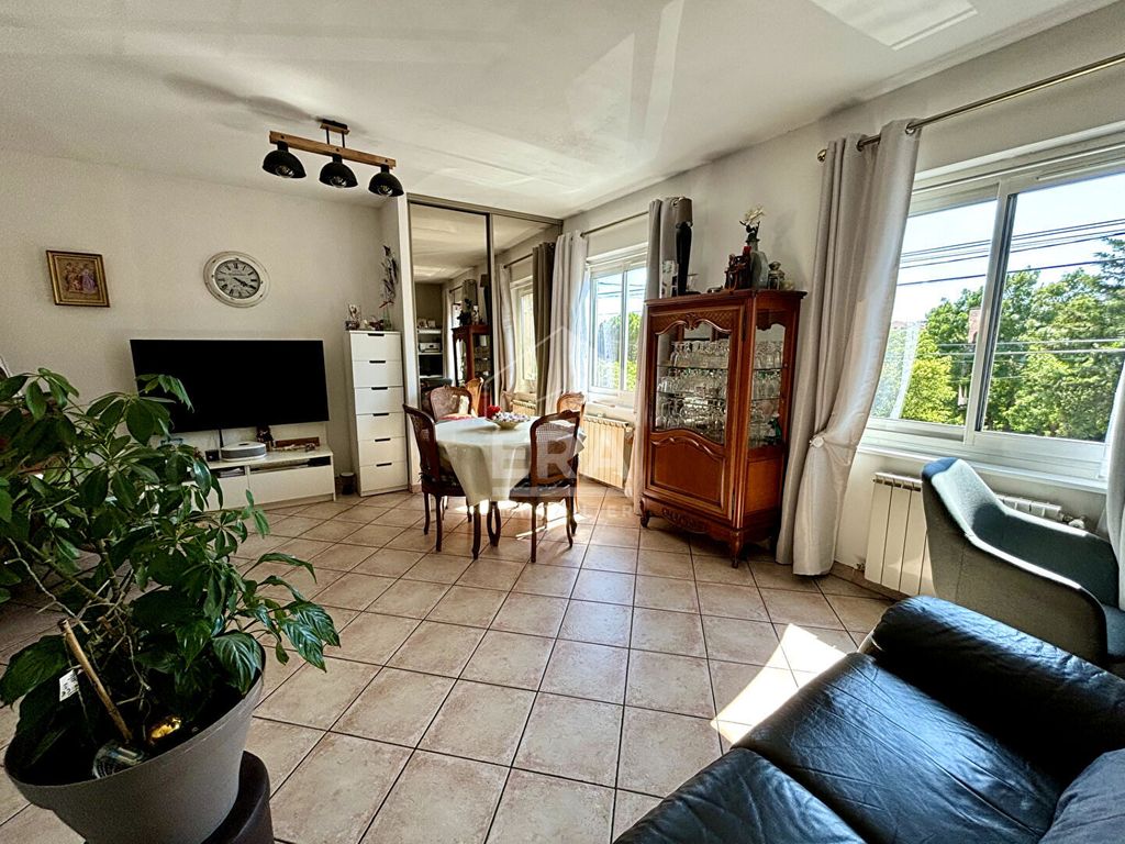 Achat maison à vendre 2 chambres 70 m² - Les Pennes-Mirabeau