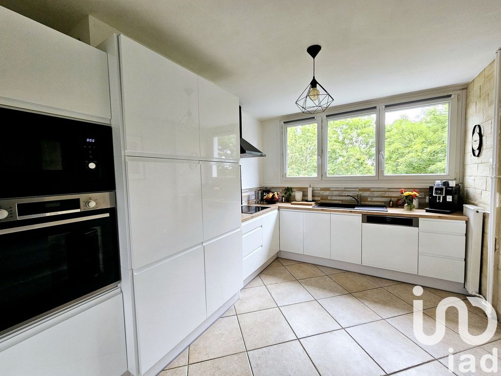 Achat appartement à vendre 3 pièces 73 m² - Yerres