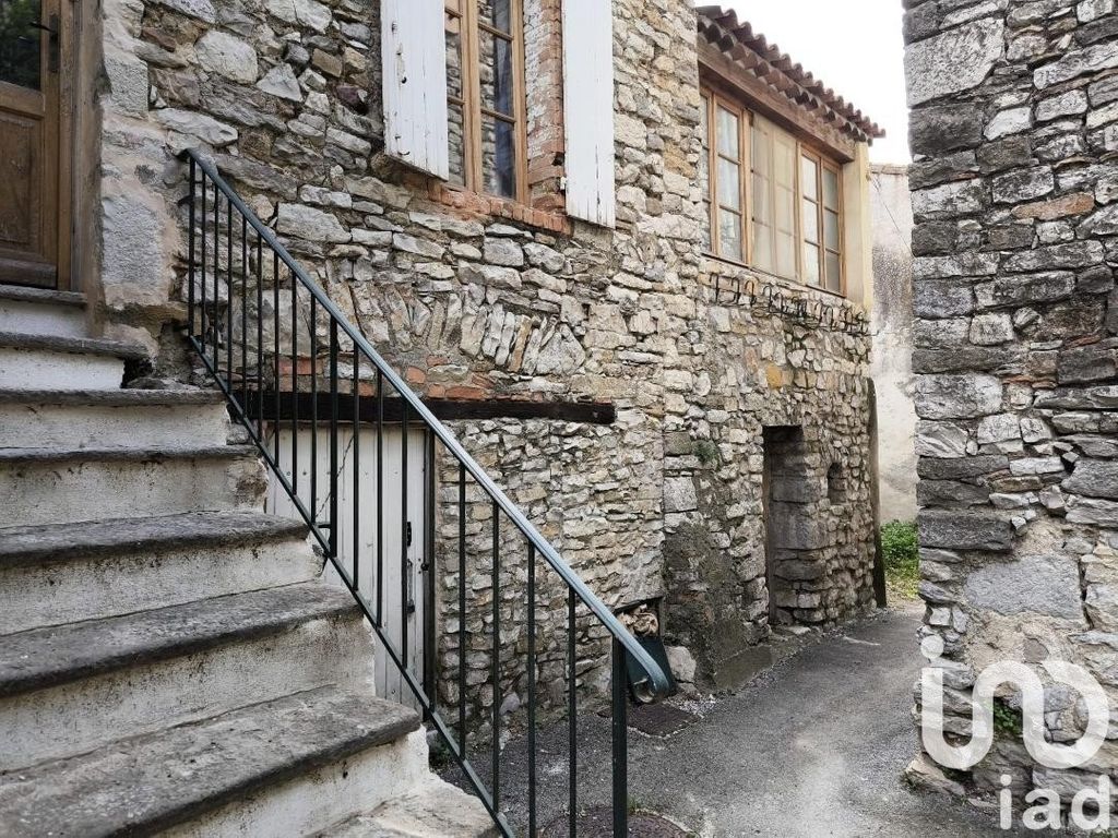 Achat maison à vendre 1 chambre 65 m² - Saint-Jean-de-Serres