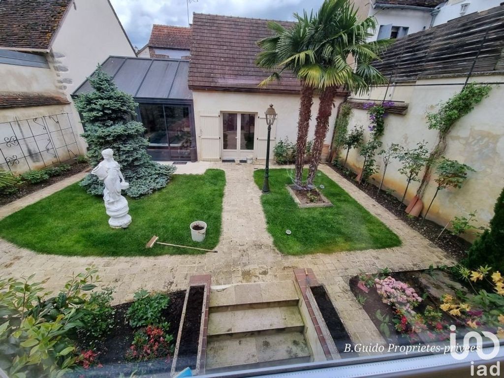 Achat maison à vendre 5 chambres 255 m² - Villeneuve-sur-Yonne