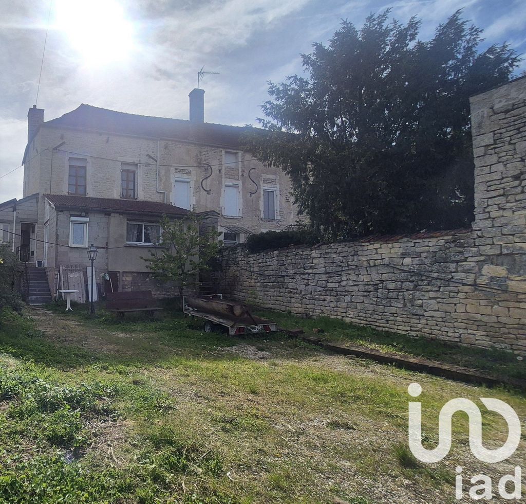 Achat maison à vendre 3 chambres 103 m² - Pacy-sur-Armançon