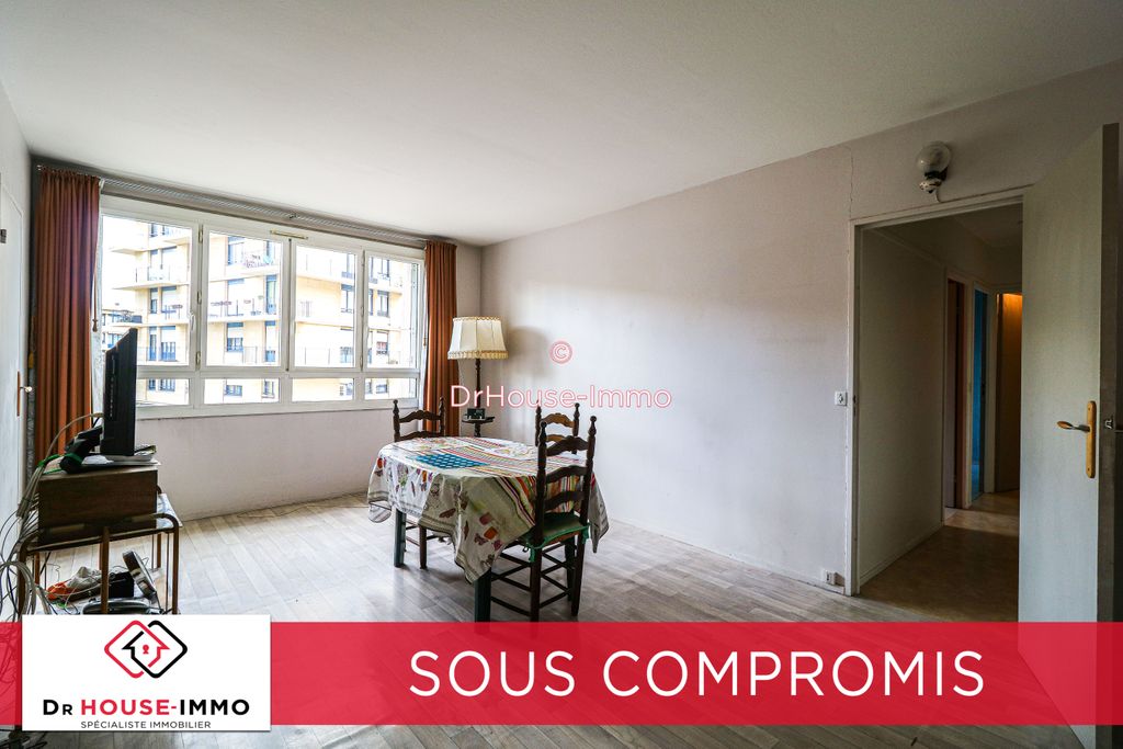 Achat appartement à vendre 3 pièces 61 m² - Mantes-la-Jolie