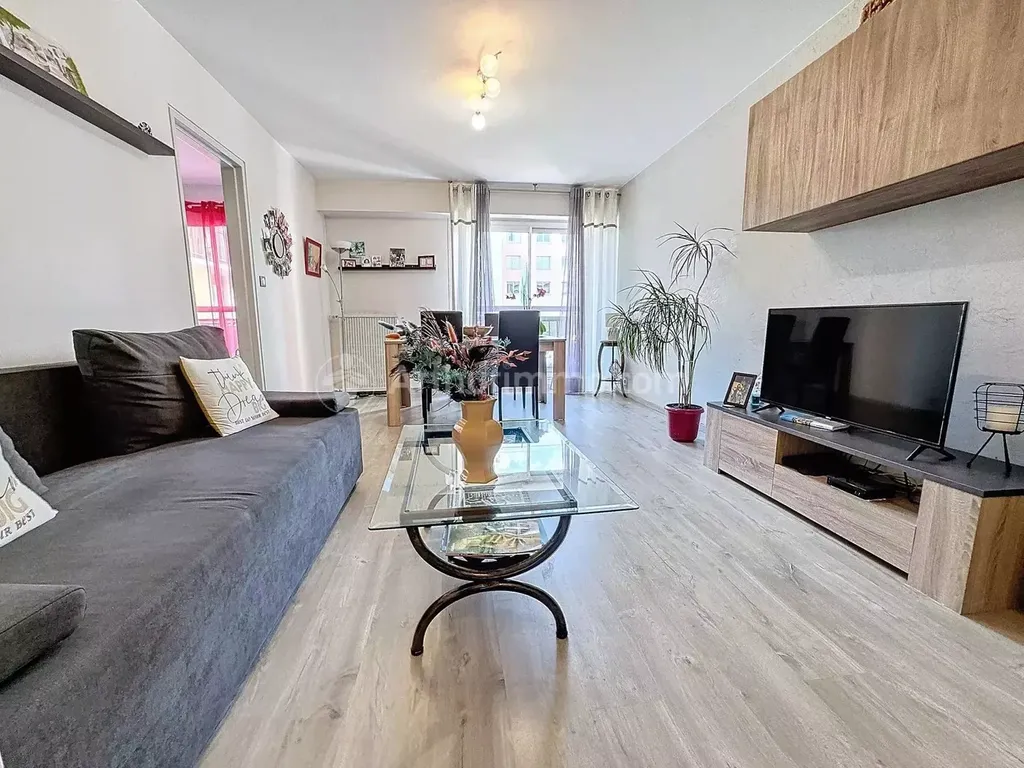 Achat appartement à vendre 3 pièces 66 m² - Clermont-Ferrand