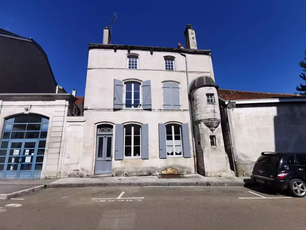 Achat maison à vendre 3 chambres 251 m² - Chaumont