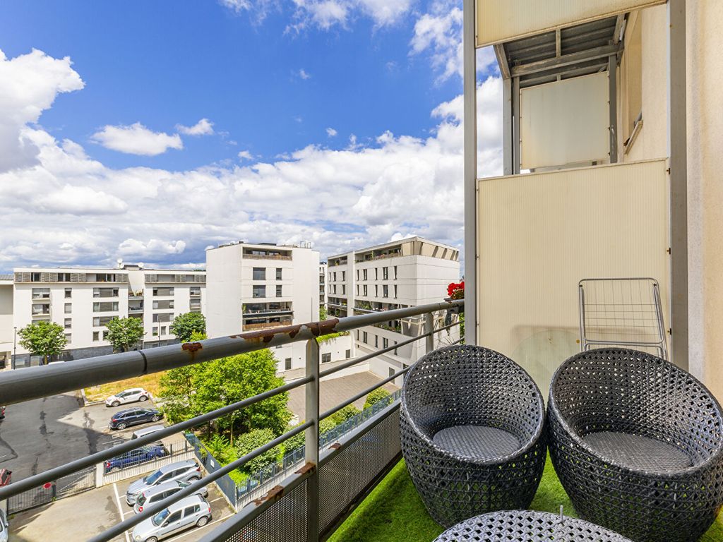 Achat appartement à vendre 3 pièces 53 m² - Bordeaux