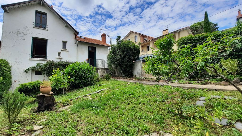 Achat maison à vendre 3 chambres 93 m² - Clermont-Ferrand