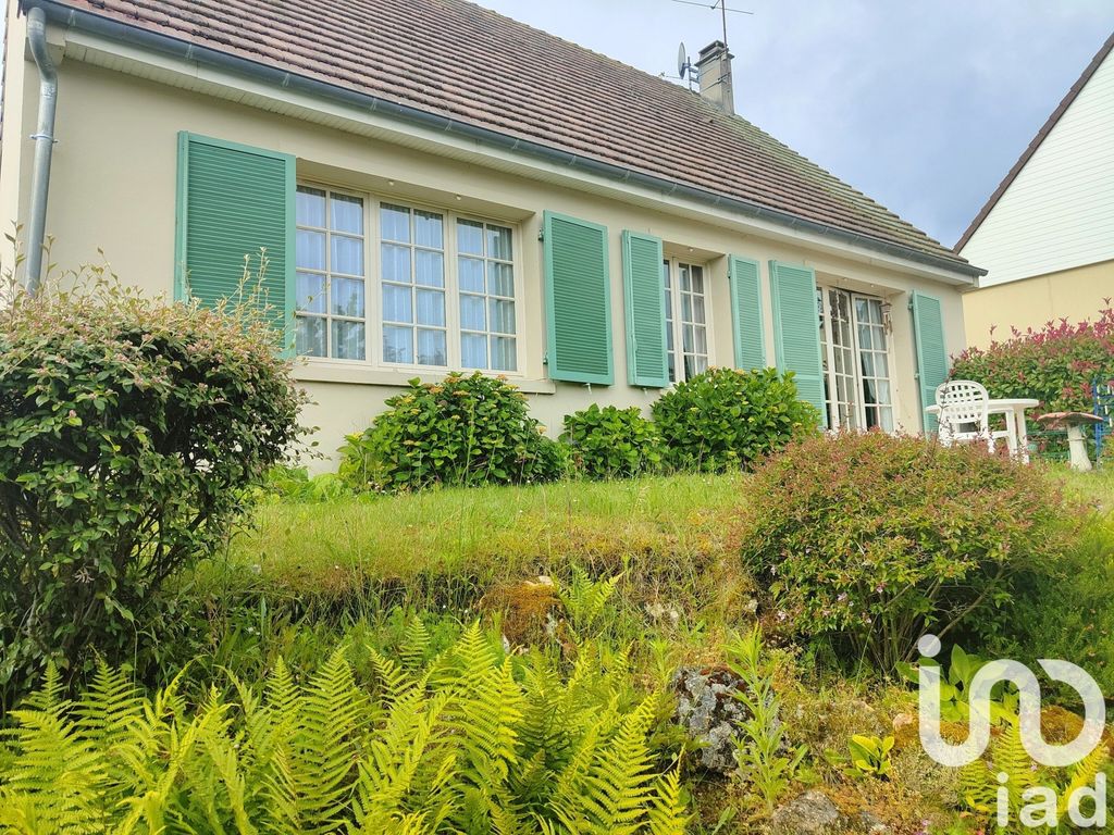 Achat maison à vendre 3 chambres 84 m² - Saint-Arnoult-en-Yvelines