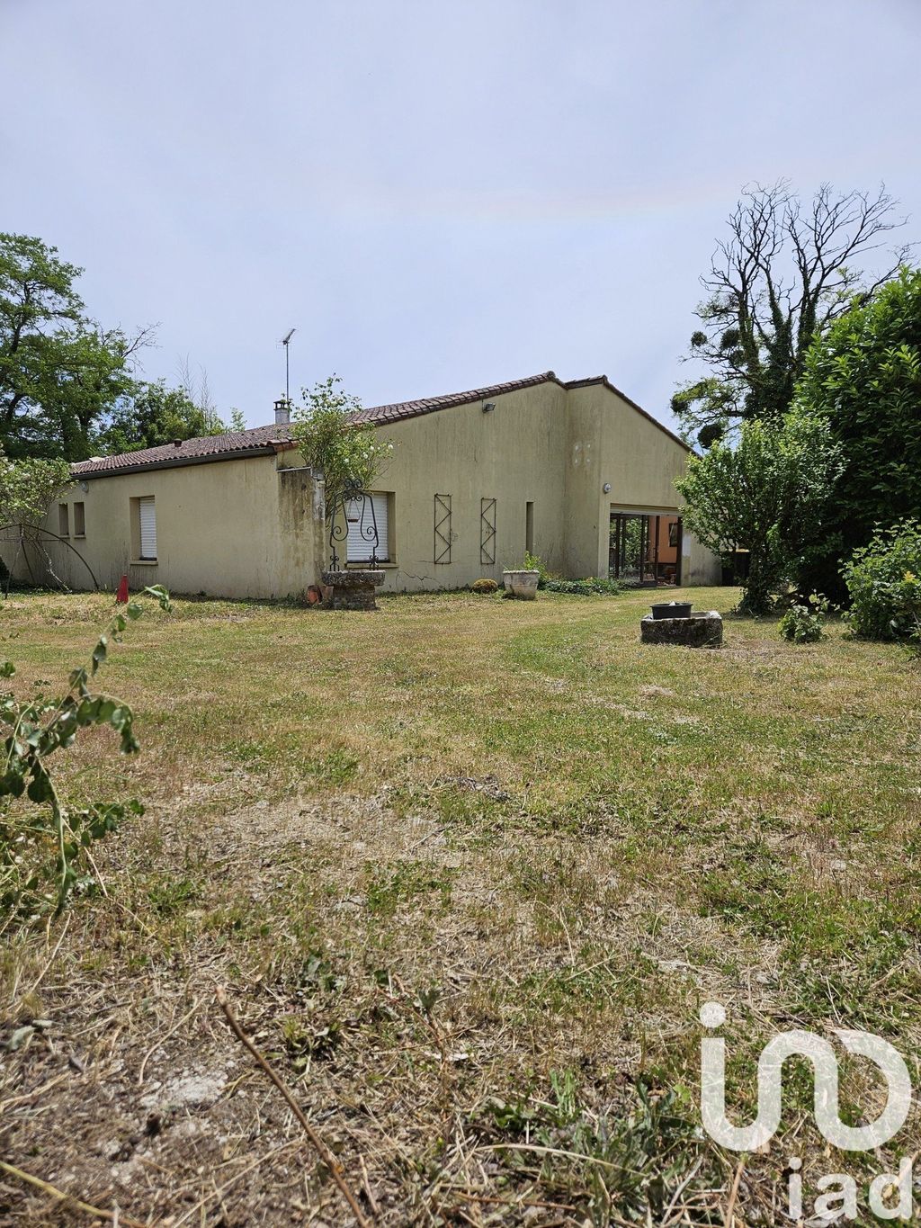 Achat maison à vendre 2 chambres 158 m² - Condac