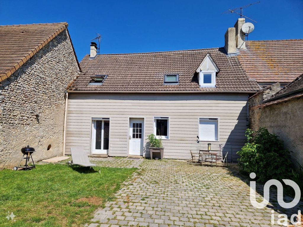 Achat maison à vendre 4 chambres 155 m² - Louville-la-Chenard