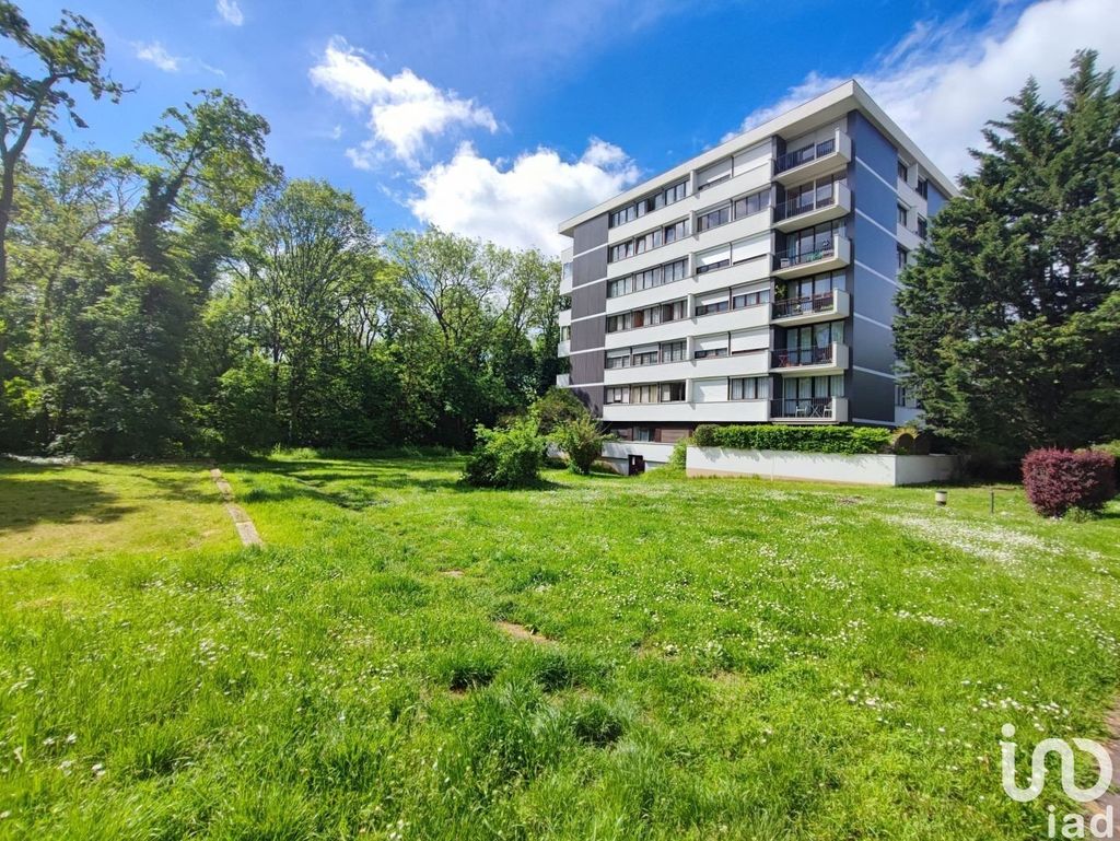 Achat appartement à vendre 5 pièces 94 m² - Cergy