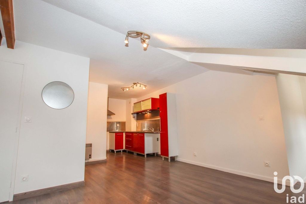 Achat appartement à vendre 4 pièces 60 m² - Châlons-en-Champagne