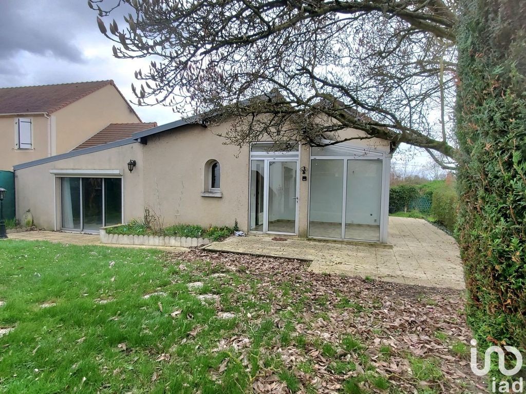 Achat maison à vendre 4 chambres 145 m² - Luzarches