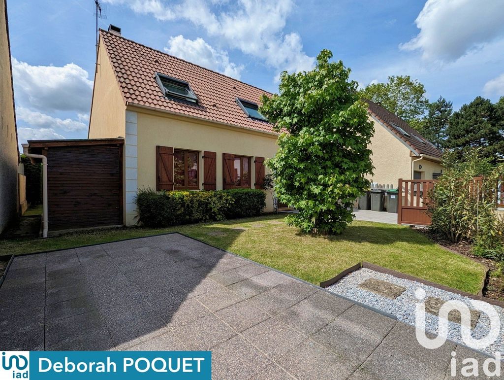 Achat maison à vendre 4 chambres 110 m² - Sainte-Geneviève-des-Bois