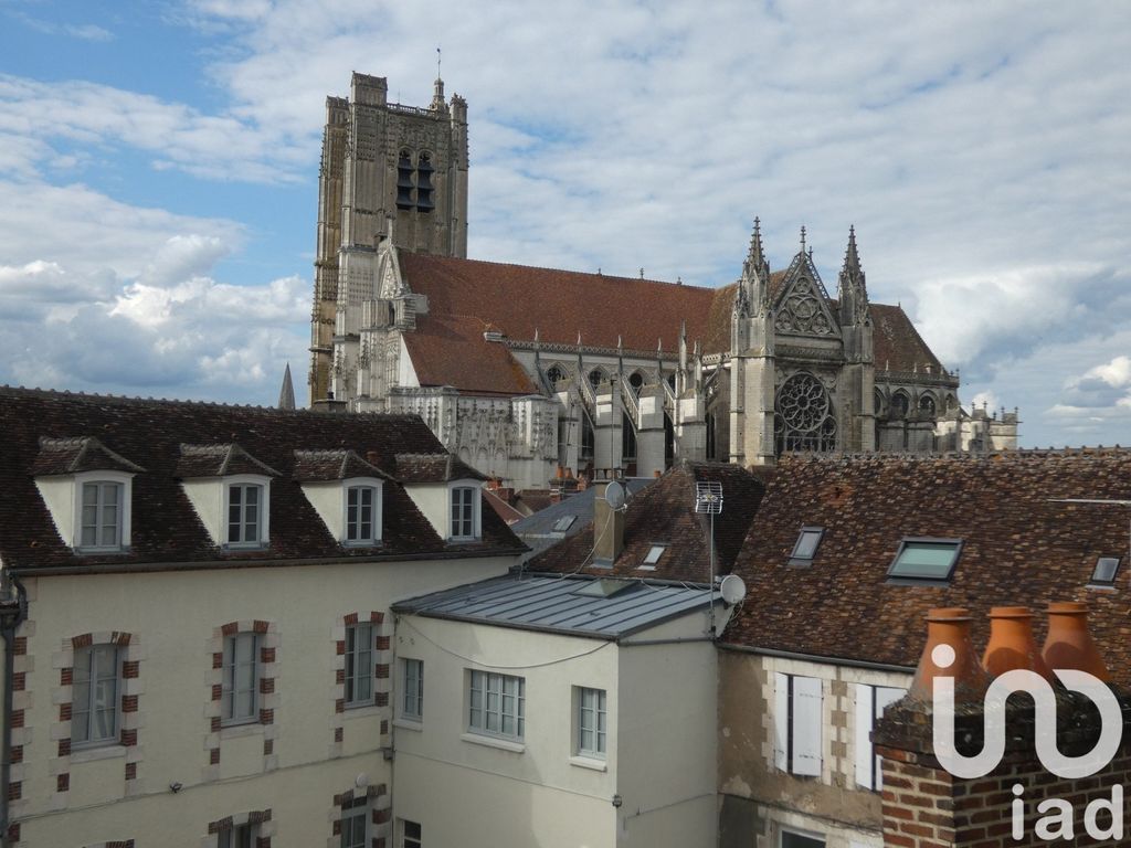 Achat maison à vendre 4 chambres 145 m² - Auxerre