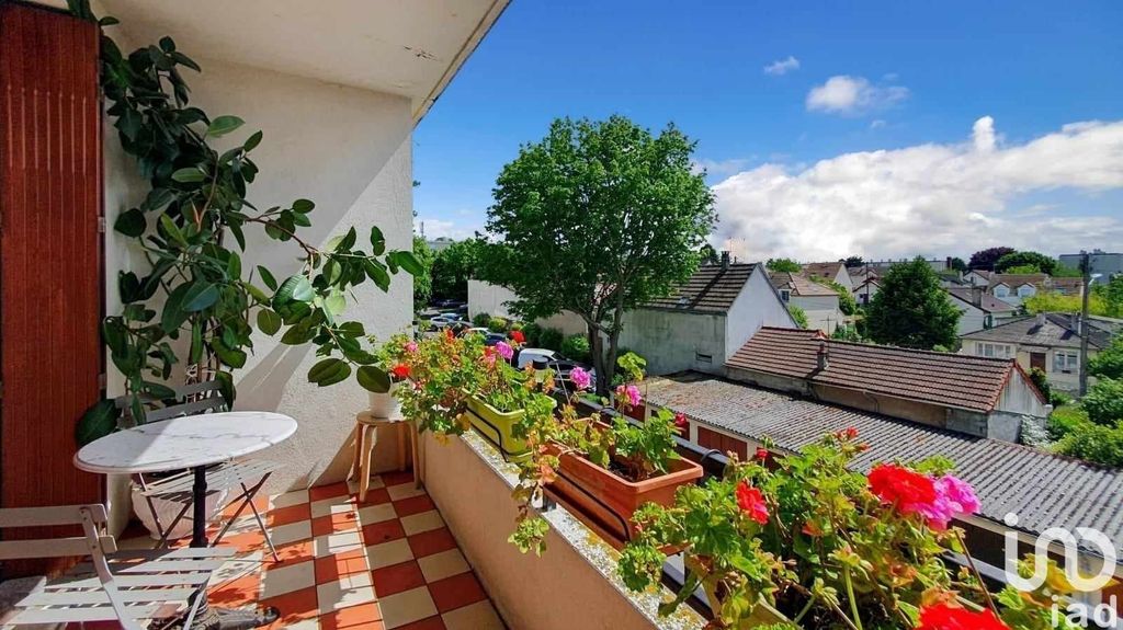 Achat appartement à vendre 3 pièces 69 m² - L'Haÿ-les-Roses