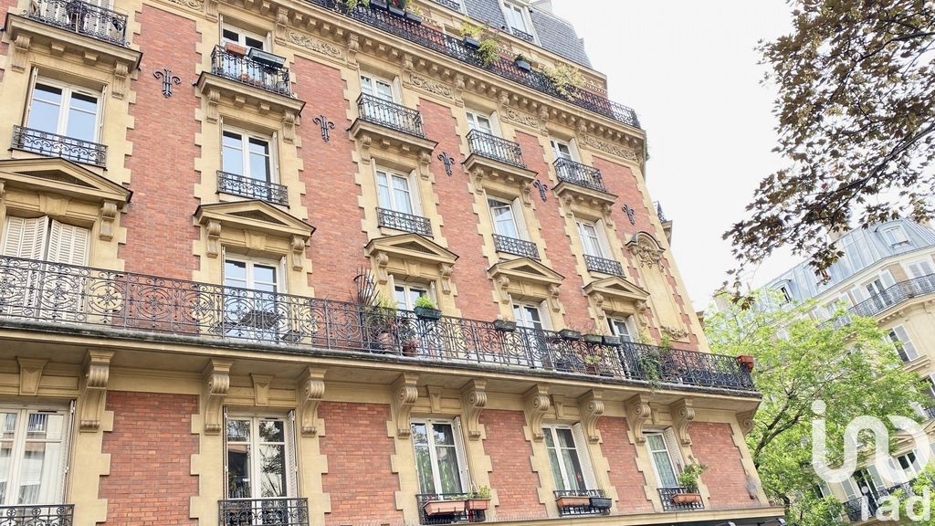 Achat appartement à vendre 3 pièces 69 m² - Paris 17ème arrondissement