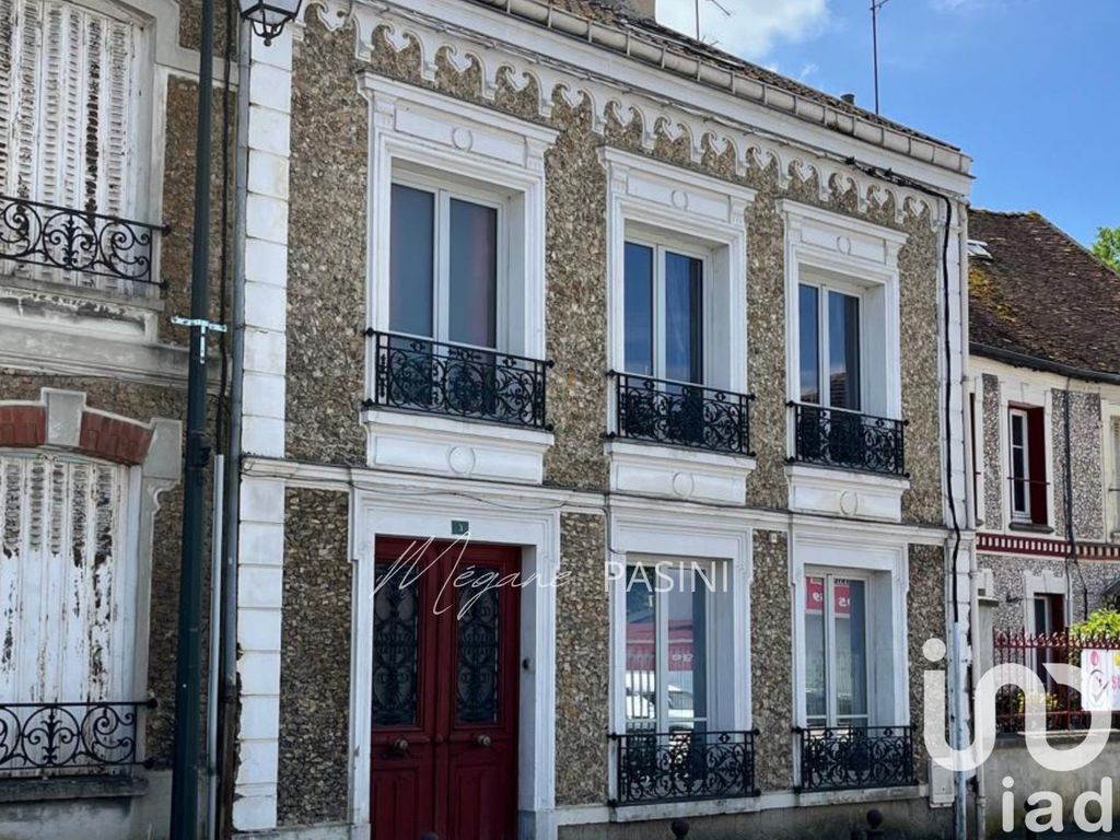 Achat maison à vendre 4 chambres 227 m² - La Ferté-Gaucher