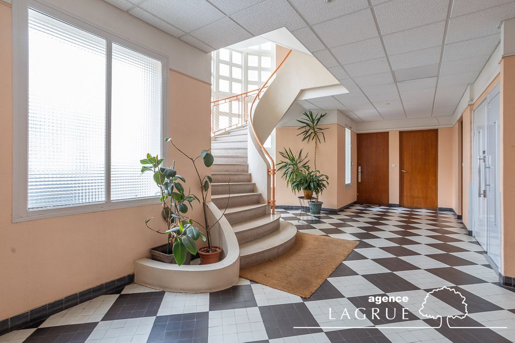 Achat appartement à vendre 3 pièces 76 m² - Vichy