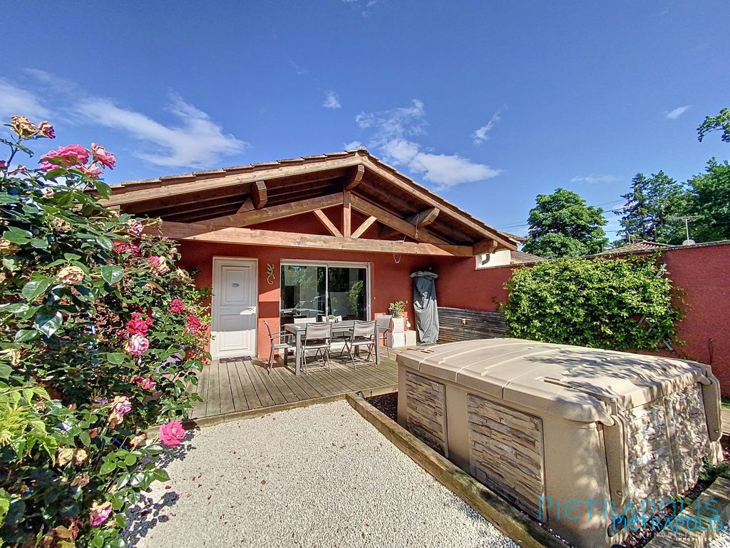 Achat maison à vendre 3 chambres 109 m² - Montmerle-sur-Saône