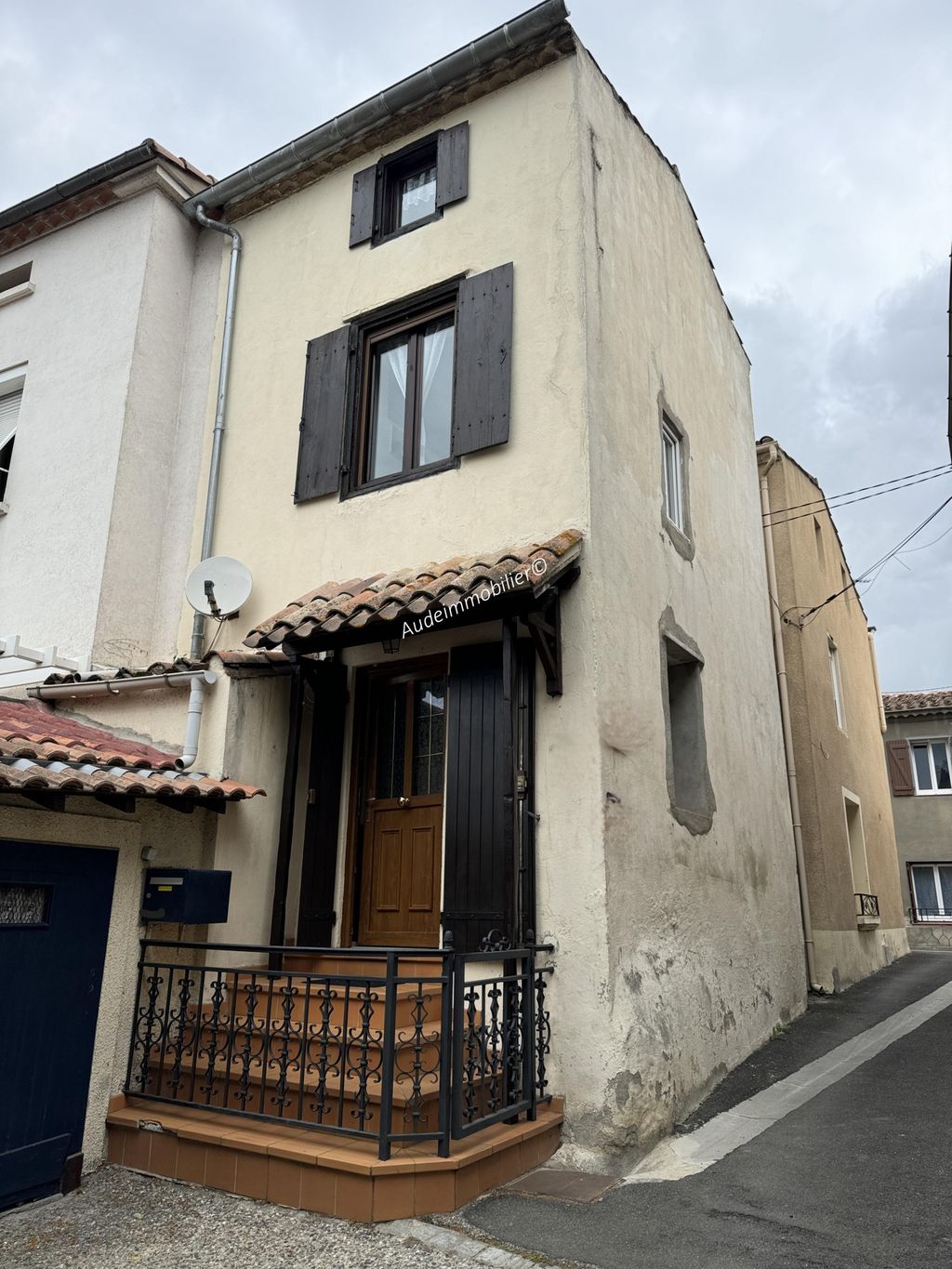 Achat maison à vendre 1 chambre 47 m² - Limoux