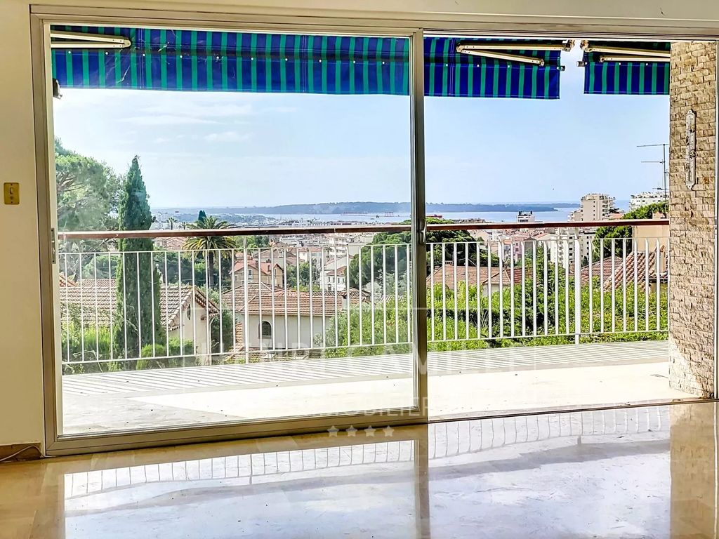 Achat appartement à vendre 3 pièces 103 m² - Cannes